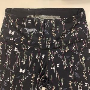 Victoria’s Secret sport leggings